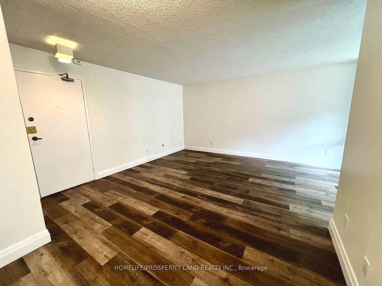 1 bed, $2,400 — Photo 4