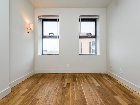 5th image of 865 Grand St APT 1C