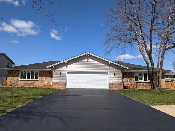 4338 Pepper Dr #2, Rockford, IL 61114