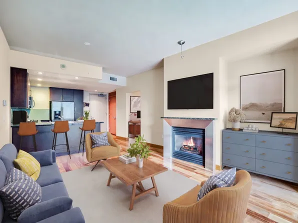 900 Lenora St #W703, Seattle, WA 98121