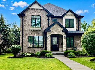 717 S Lincoln Ave, Park Ridge, IL 60068