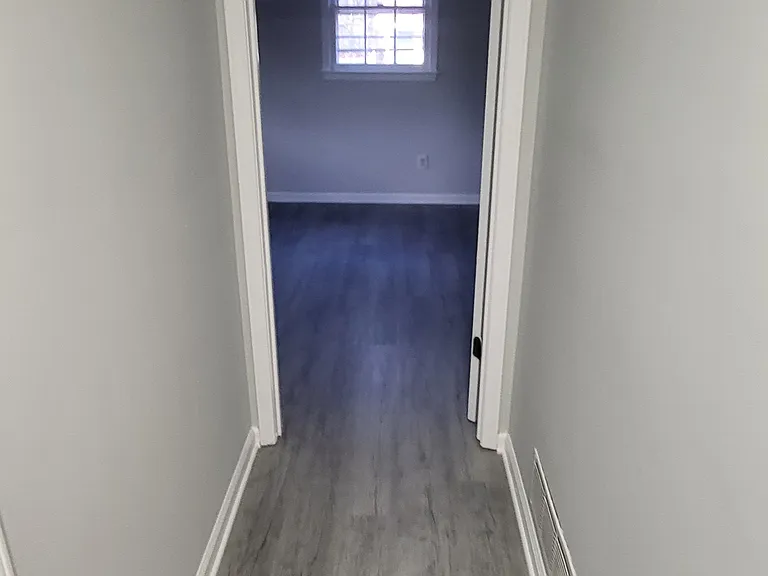 2571 Bailey Dr — Photo 7