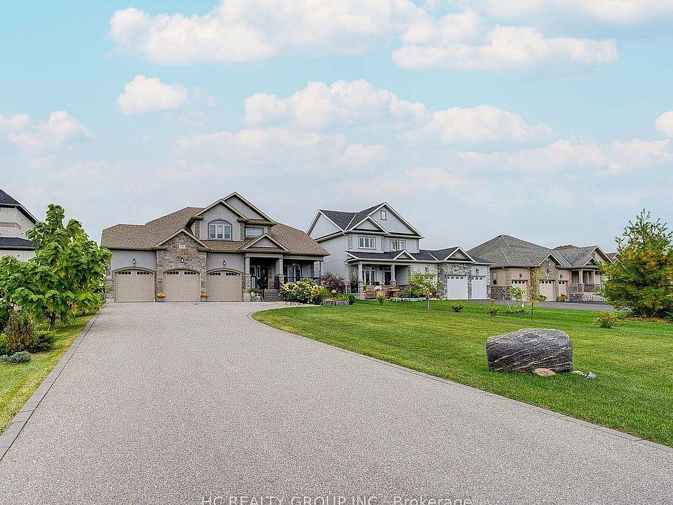 1st image of 295 Sunnybrae Ave
