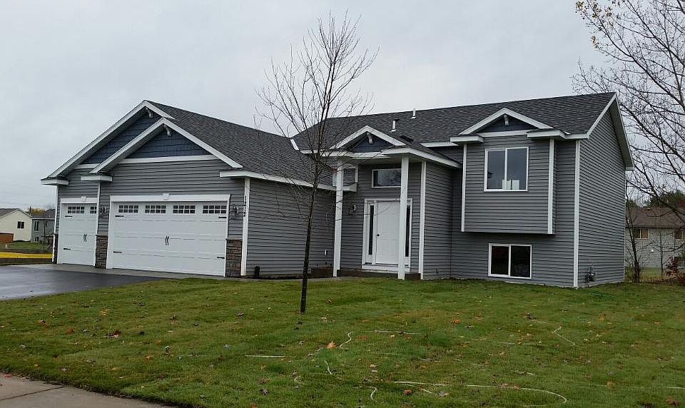 1st image of 1220 Deer Haven Dr SE