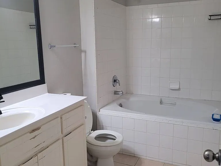 1672 Corey Wood Cir — Photo 3