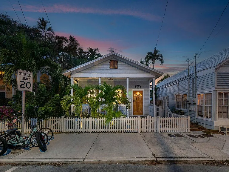 Southard St — Photo 1
