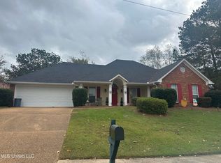 214 Azalea Ct, Brandon, MS 39047