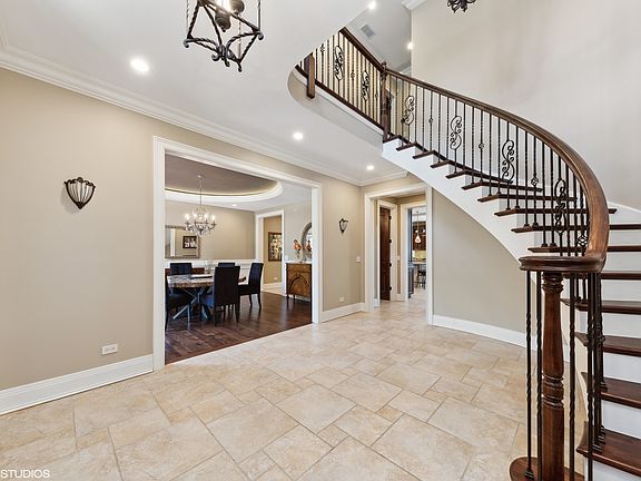 2nd image of 1411 Tuscany Ct