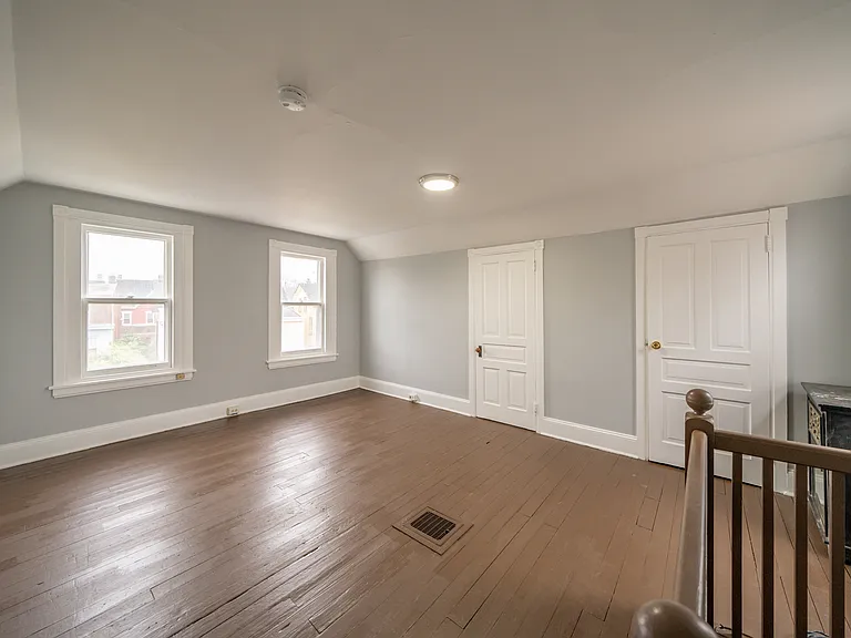 432 S Matlack St — Photo 30