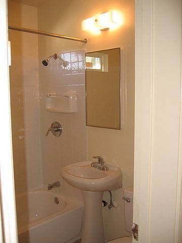 1st image of 966 Wilbur Ave