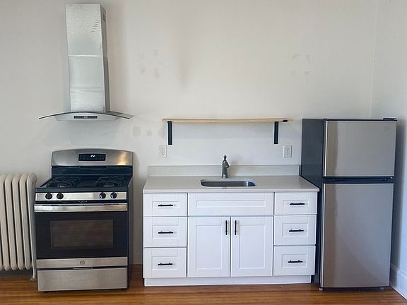 5th image of 2545 Champa St #11 & 3