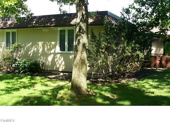 2nd image of 8498 Tanglewood Trl