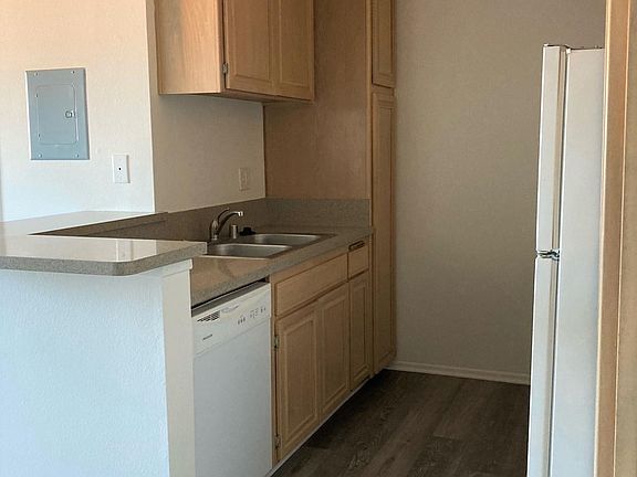 5th image of 22610 S Western Ave APT 209