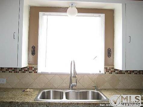 5th image of 215 Shadwell Dr