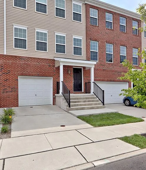 52 Creekside Way — Photo 1