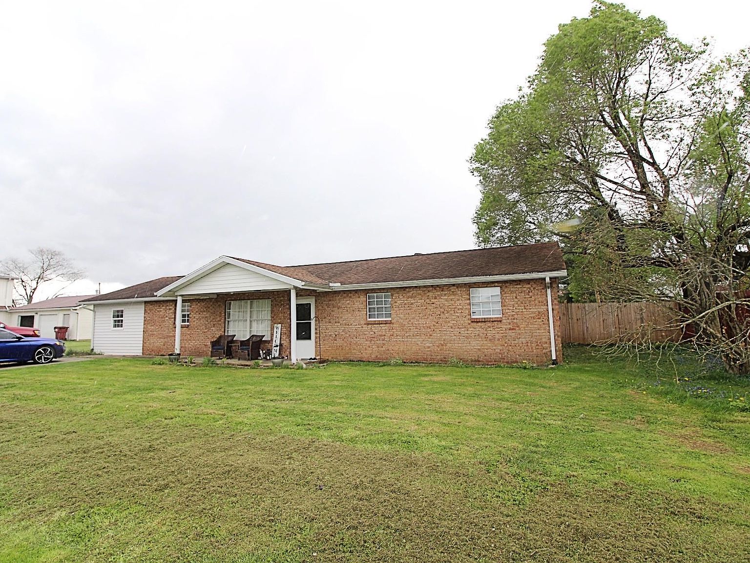 44 Lawerence St, Greenup, KY 41144 Zillow