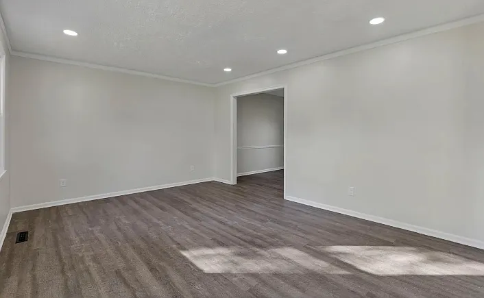 11715 Village Way Dr — Photo 9