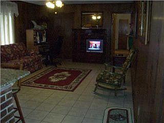 1st image of 6471 Woodland Ct