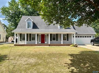 604 Leslie St SW, Decatur, AL 35603