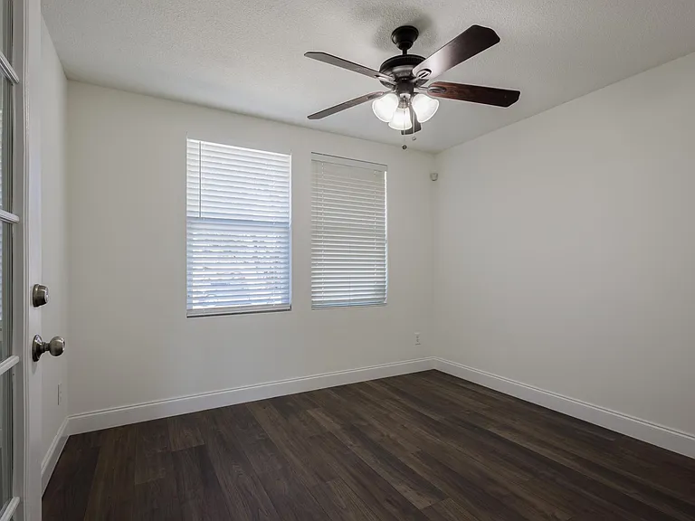 3901 Kathryn Way — Photo 17