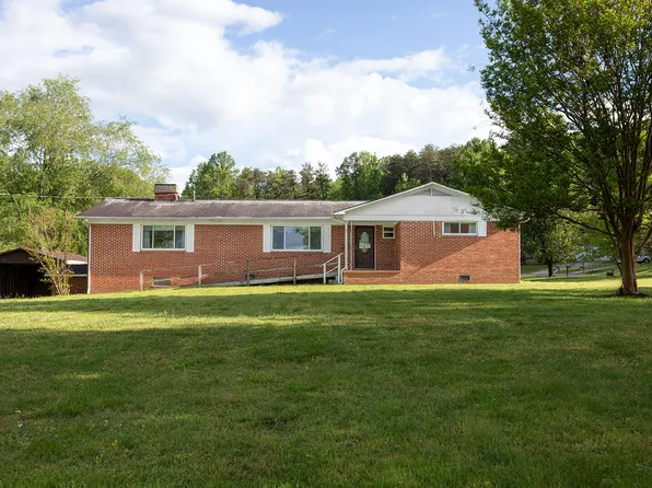 1152 Concord Ln, Evensville, TN 37332