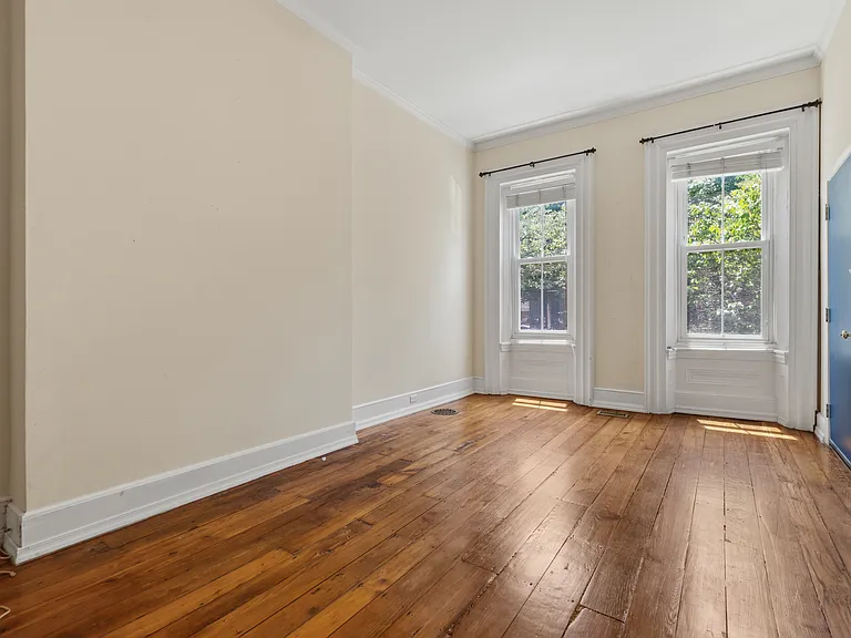 2025 Poplar St #1 — Photo 13