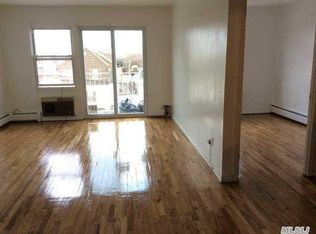 4514 220th St, Bayside, NY 11361