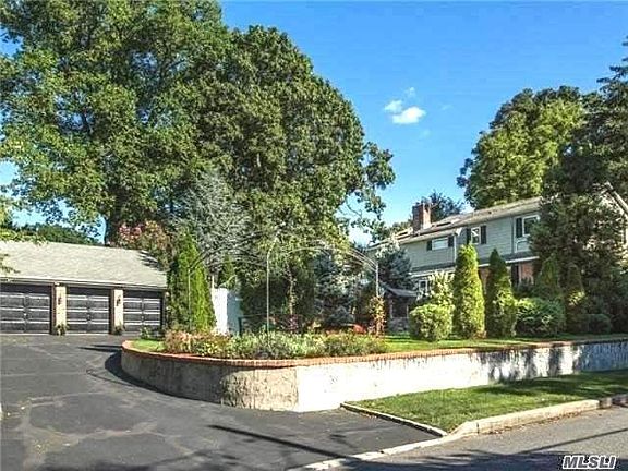 2nd image of 125 Alder Dr