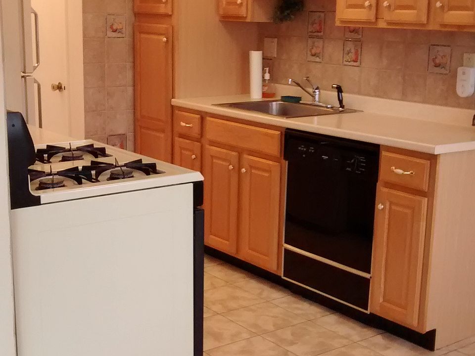 8 Normandy Village 7 7, Nanuet, NY 10954 Zillow