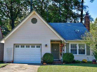 1517 Hummingbird Ln, Virginia Beach, VA 23454