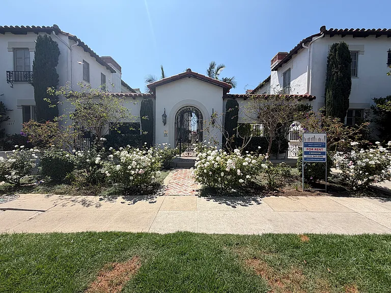 1047 S Orange Grove Ave #1 — Photo 51