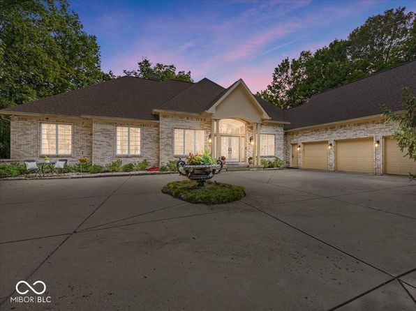 9943 Irishmans Run Ln, Zionsville, IN 46077
