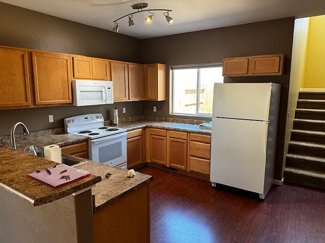 725 Orrcrest Dr — Photo 6