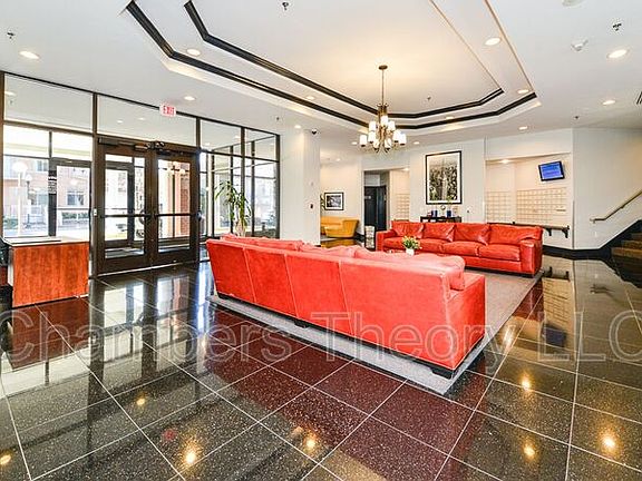 2nd image of 1001 N Randolph St APT 723
