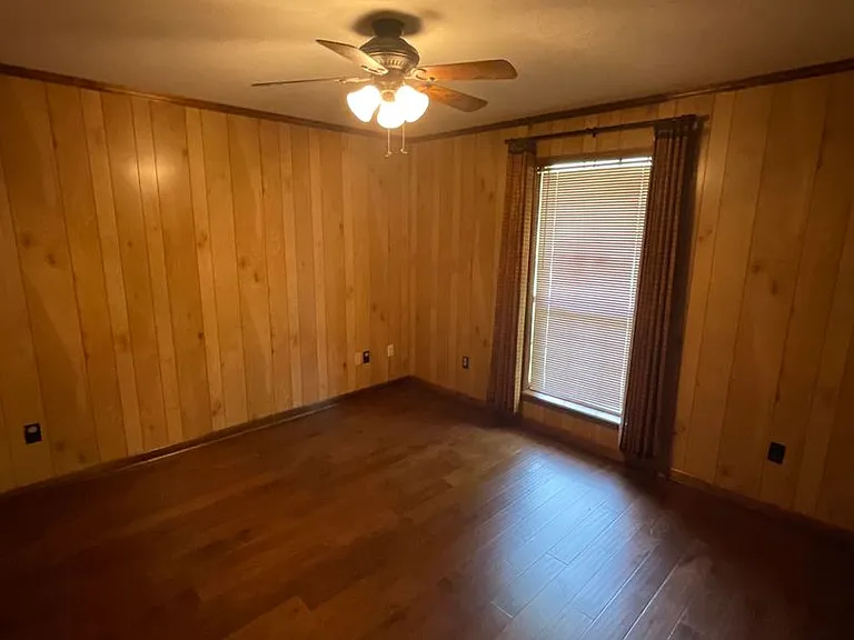 156 Kelley St — Photo 13