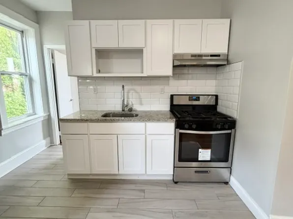 138 W 3rd Ave #6, Roselle, NJ 07203