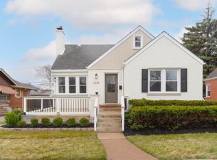 2208 W 107th St, Chicago, IL 60643