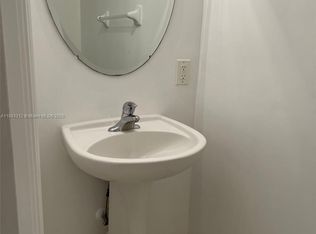9363 SW 219th St, Cutler Bay, FL 33190