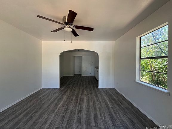 2nd image of 130 N Trevino