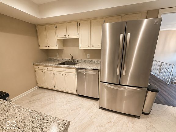 4th image of 5158 Brendonshire Ct
