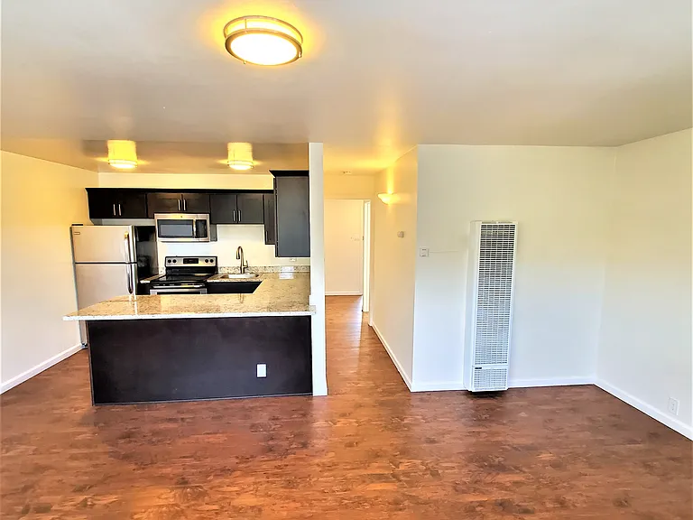 2500 Dana St #9 — Photo 4