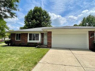 7380 Burgundy St, Canton, MI
