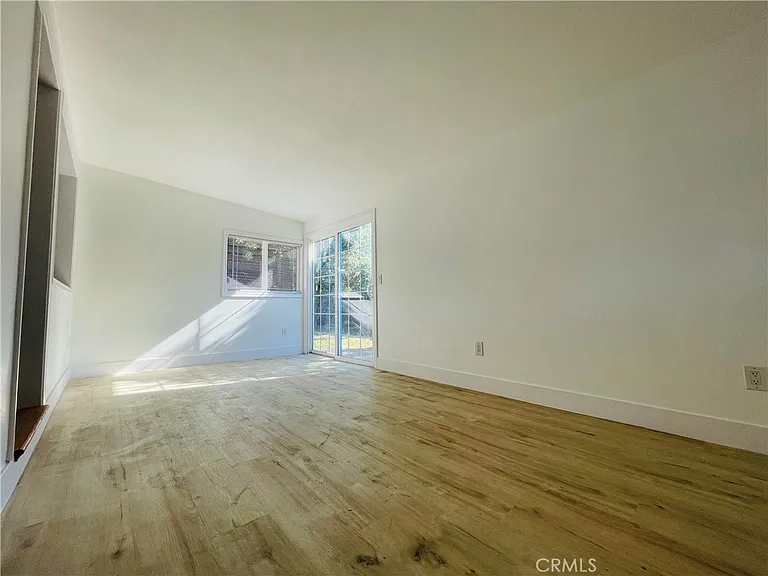 1852 Grier St — Photo 7