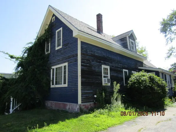 65 Maple Street, Saco, ME 04072