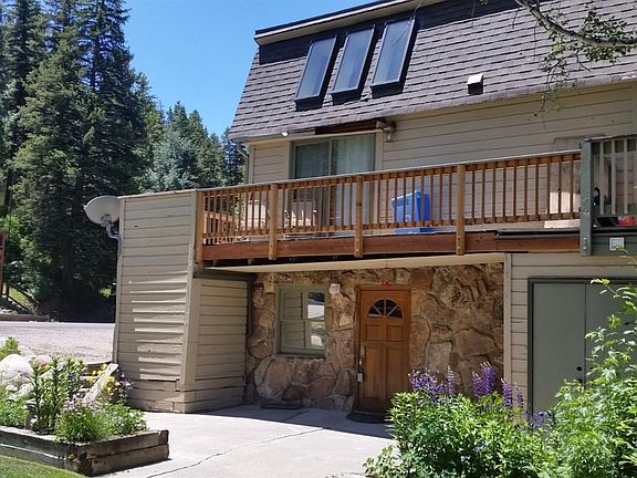 2nd image of 2923 Bellflower Dr Unit 3