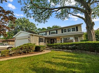 3227 Greenleaf Ave, Wilmette, IL