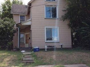 1104 4th St SW, Canton, OH 44707