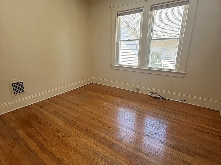 1029 Ackerman Ave #2 — Photo 5