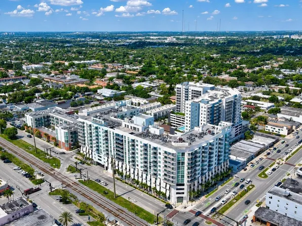 140 S Dixie Hwy APT 510, Hollywood, FL 33020