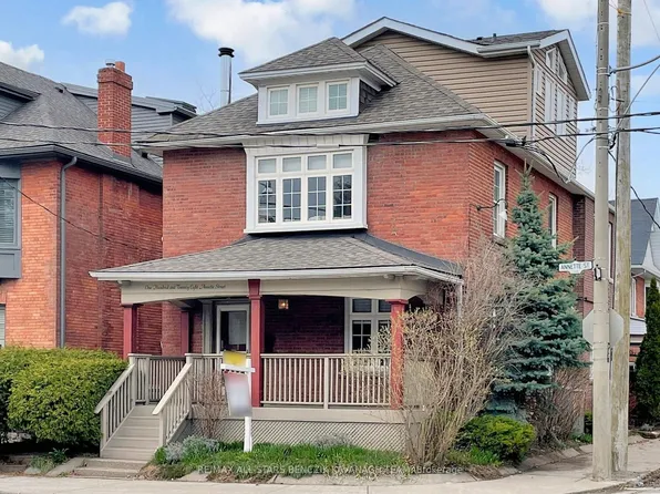 128 Annette St, Toronto, ON M6P 1P2